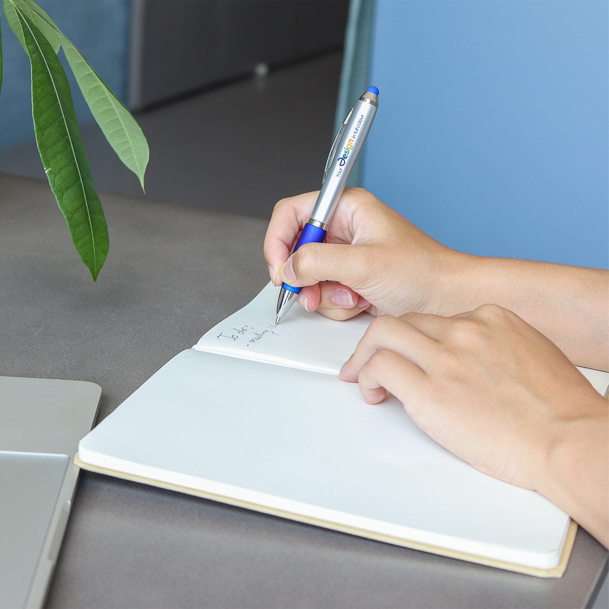 Touchpen – Quadrichromie | Avec grip en caoutchouc | Mécanisme rotatif